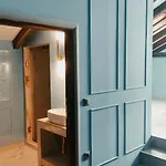 L The Writer's House Hotell Gytheio