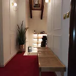 L The Writer's House