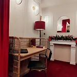Hotell L The Writer's House Gytheio