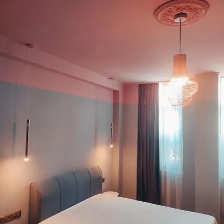 L The Writer's House Hotel Gythio