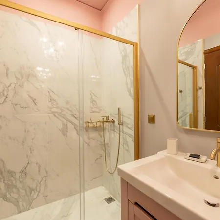 Hotel L The Writer's House Gythio