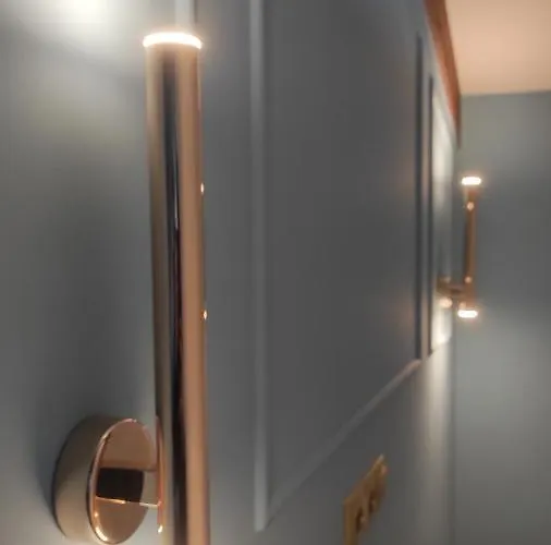 L The Writer's House Отель Гитион