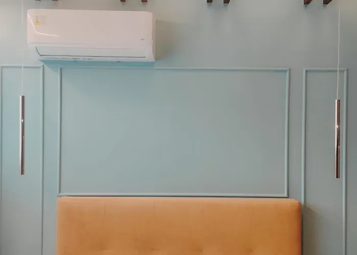 L The Writer's House Отель *