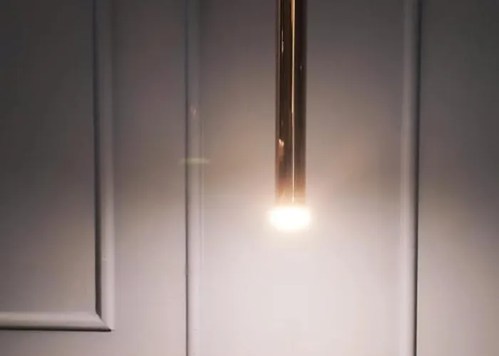 L The Writer's House * Гитион