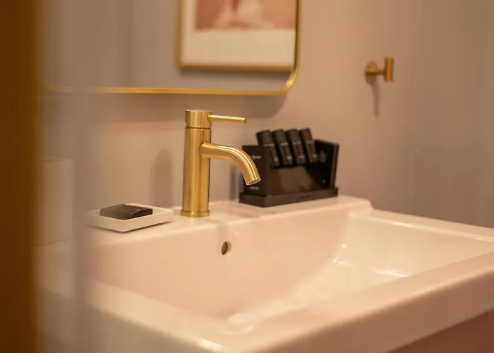 Hotel L The Writer's House *